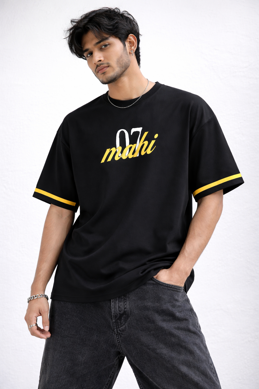 MAHI 07 Signature Oversized Tee