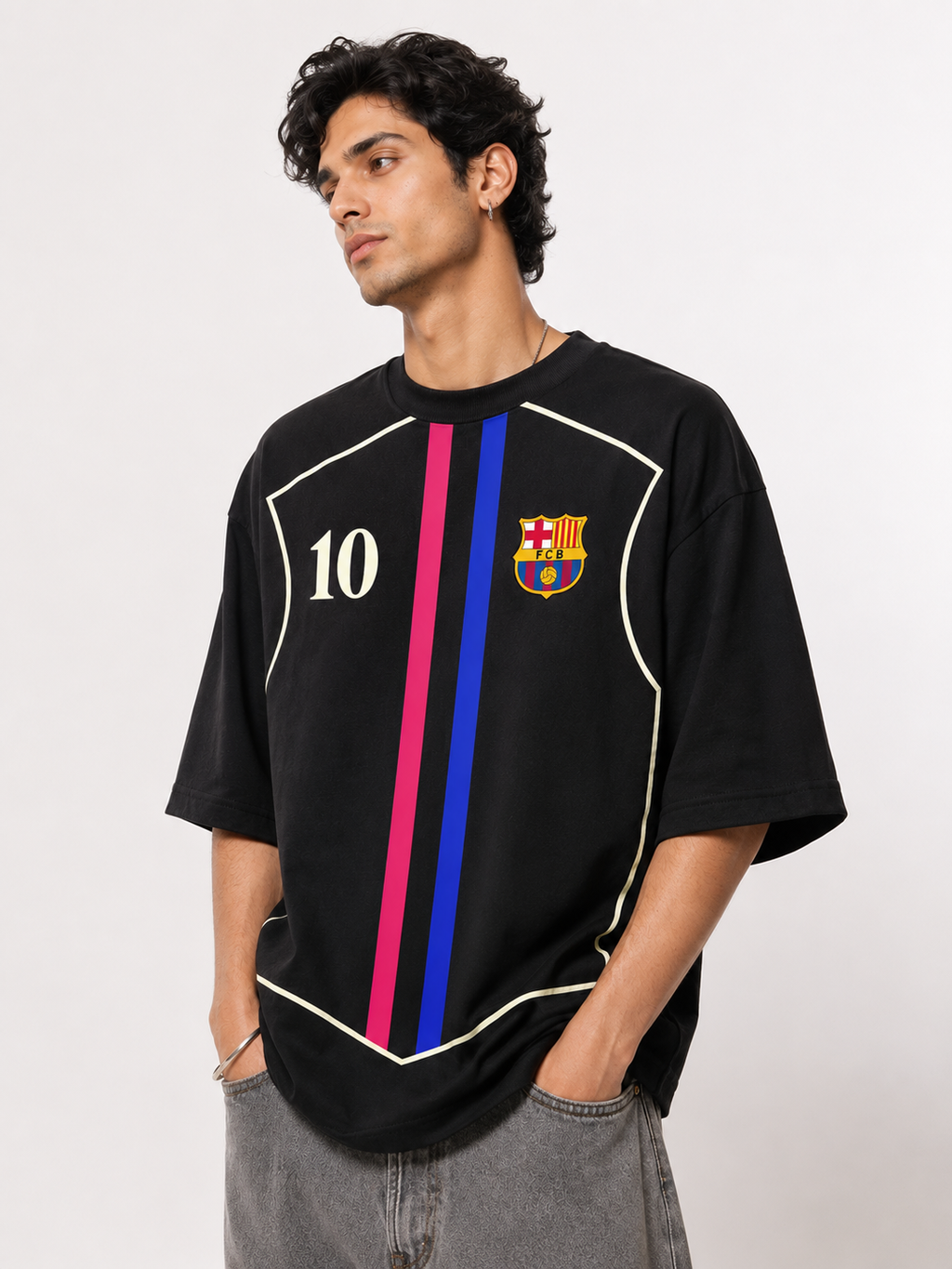Barça Noir Oversized Tee – Black Edition