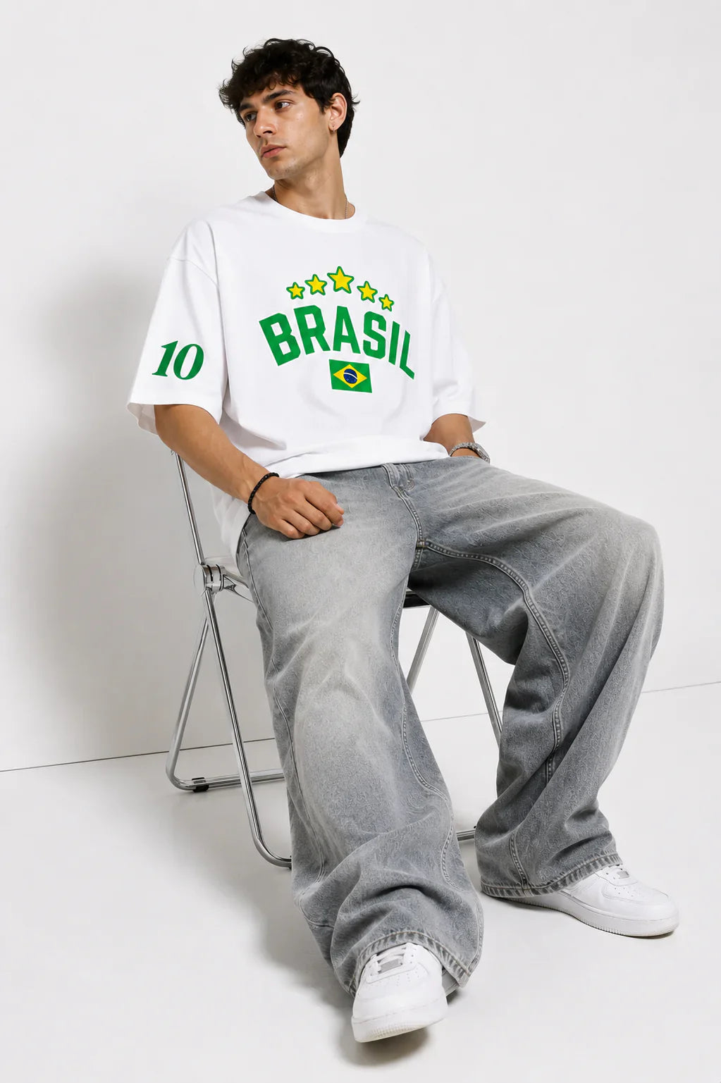 Brasil No.10 Oversized T-Shirt – W Edition Brasil No.10 Oversized T-Shirt – Black Edition